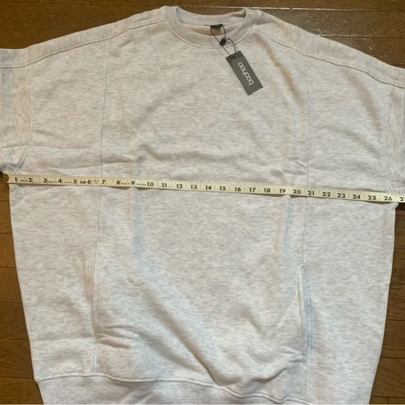 BooHoo Seam & Pocket Detail Crew Neck Oversized Sweatshirt | M | Ash Grey NEW!! - Picture 12 of 14